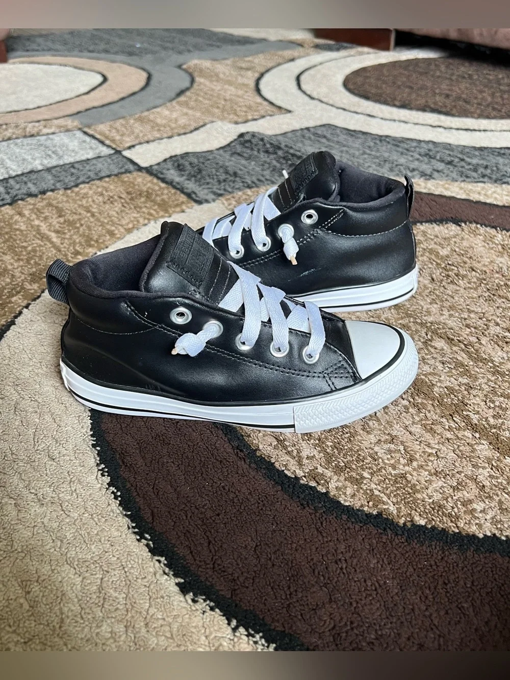 Converse Kids' Street Mid Top Leather Sneakers Size 13C